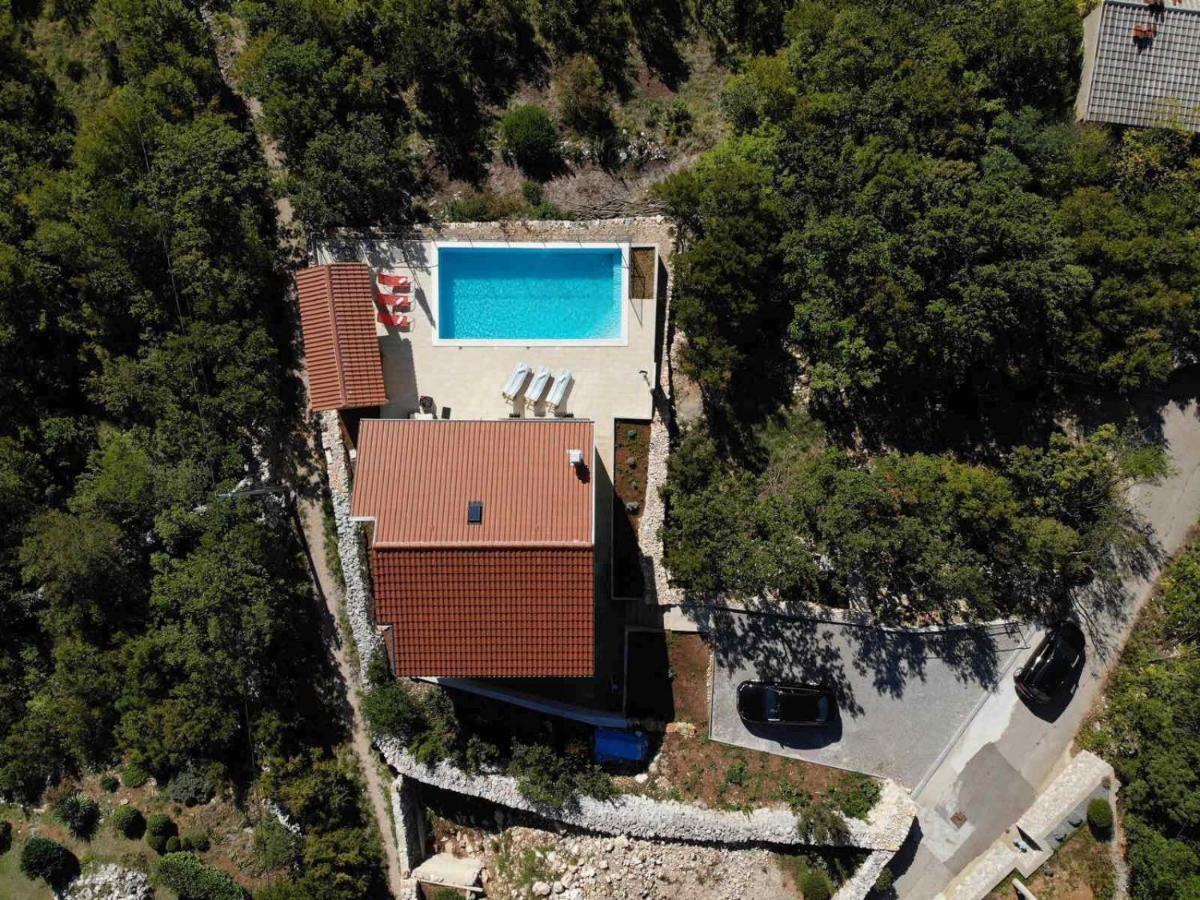 Holiday Home Aqua Šmrika 外观 照片