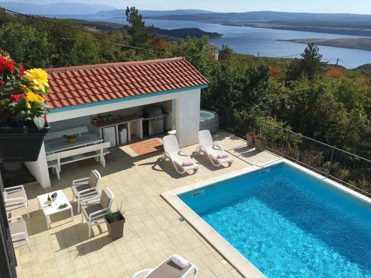 Holiday Home Aqua Šmrika 外观 照片