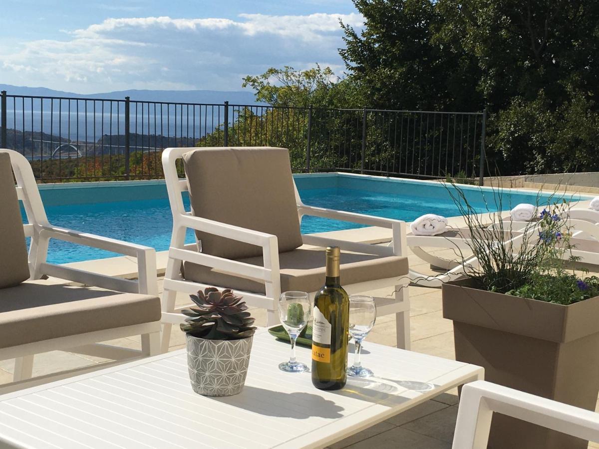 Holiday Home Aqua Šmrika 外观 照片